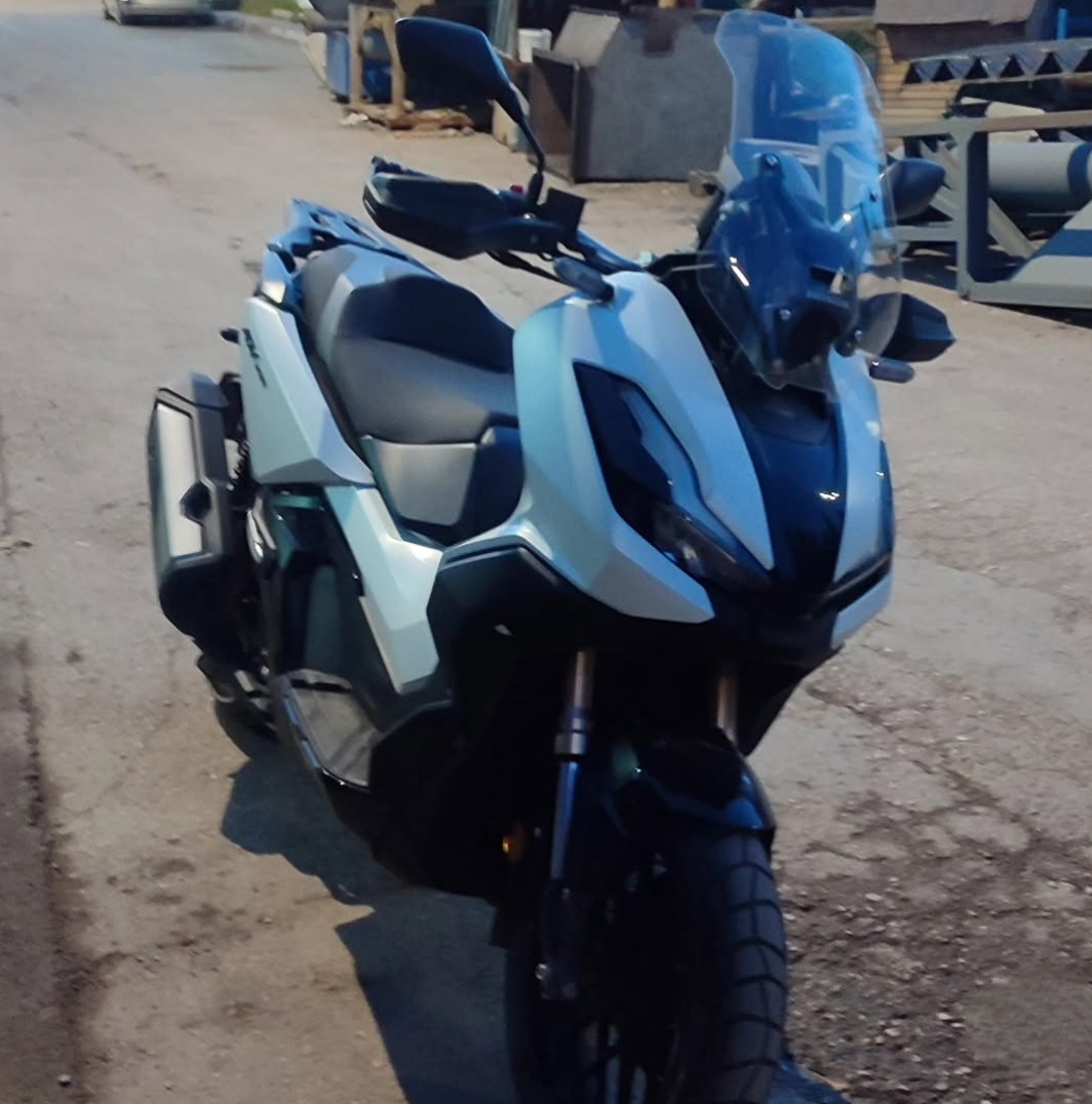 ADV 350